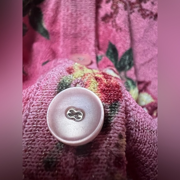 ESCADA Pink Floral Paisley Knit Button Up V - neck Cardigan Sweater. Size EU 40 - Picture 4 of 8
